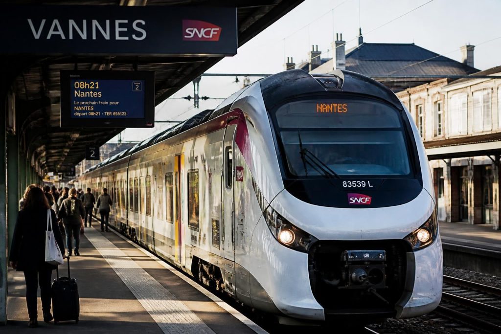 découvrez les horaires, prix et trajets directs des trains entre vannes et nantes pour planifier facilement vos déplacements.