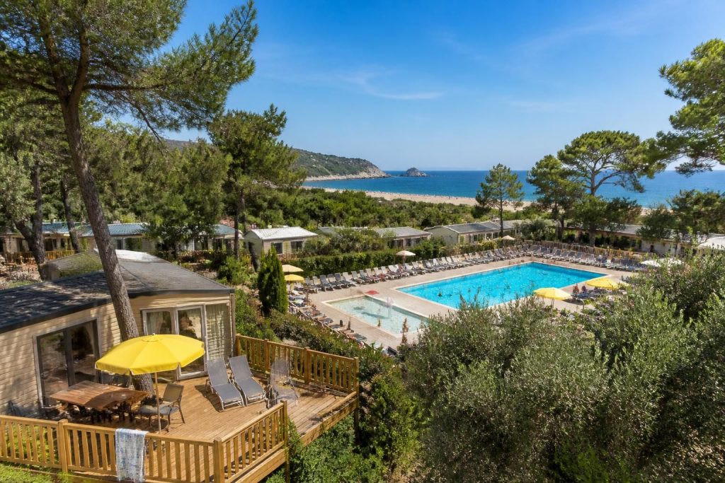 découvrez cypsela resort spain, un camping idéal à pals en espagne. profitez d'un séjour agréable avec des installations modernes et un cadre naturel exceptionnel.